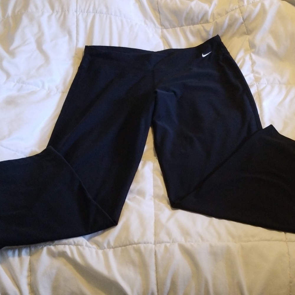 Nike fit dry womens yoga type pant